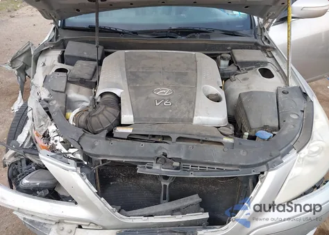 2010 Hyundai Genesis 3.8 z USA, uszkodzony, nr VIN KMHGC4DE5AU093719